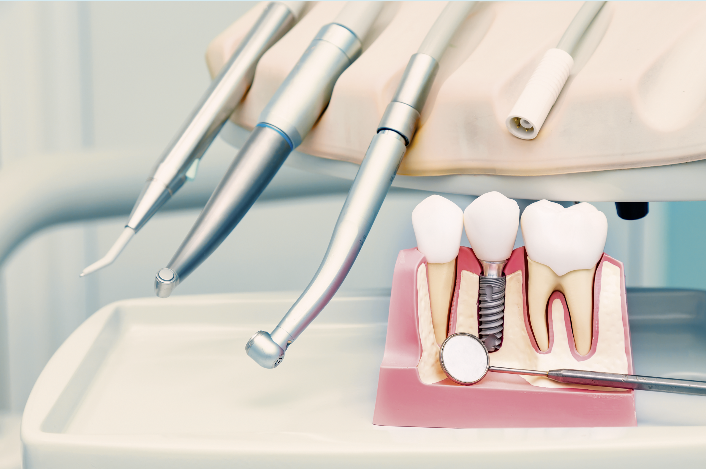 https://www.smilepartners.it/wp-content/uploads/2024/05/denti-chirurgia.png